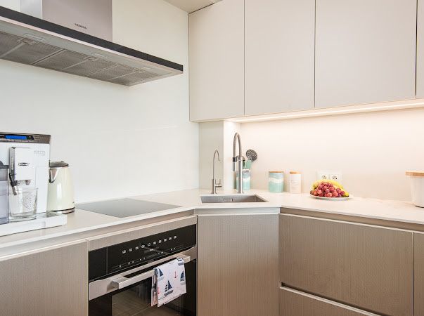 Apartament REWAL, POGORZELICA (GMINA REWAL) STREFA SPA , prywatne zejście do morza, SPA