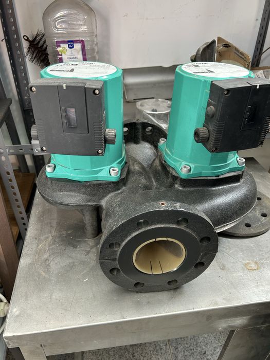 Bomba circuladora dupla Wilo TOP-SD 80/10 – Nova