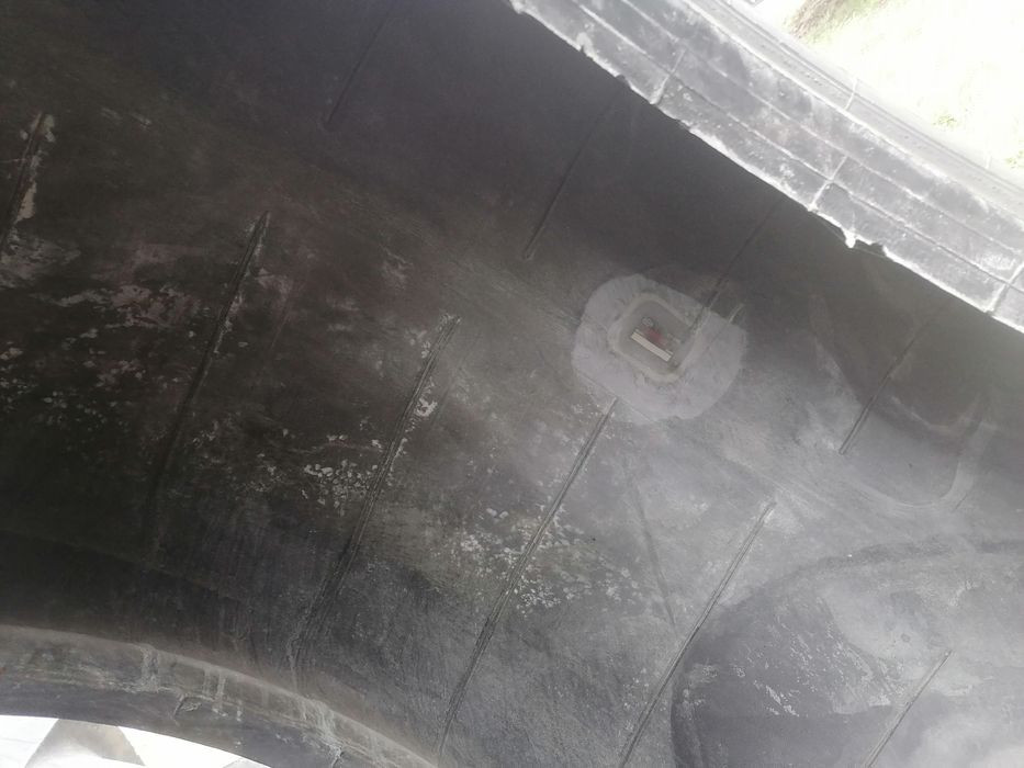 Opony 23.1 R 26 14PR