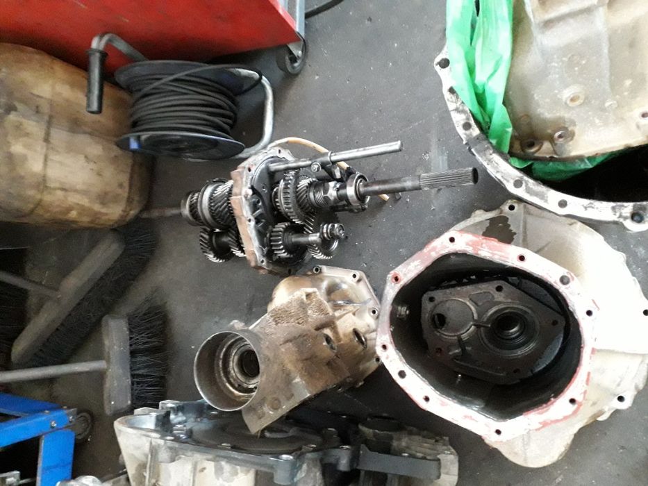 Nissan d 21 caixas de velocidades