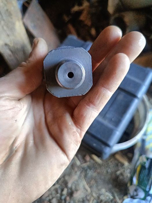 Продам рулеві тяги нісан пайнфайдер