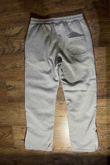 Сірі спортивні штани/ baggy pants suvene