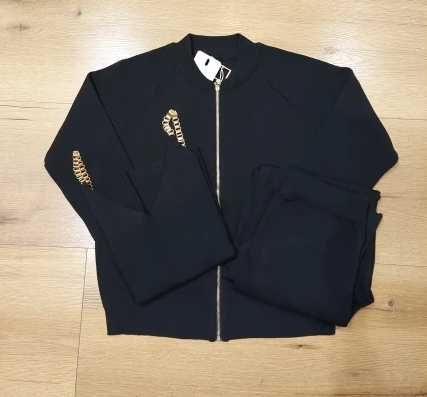 Трикотажний жіночий костюм трійка