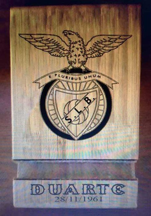 Suporte de telemóvel personalizável