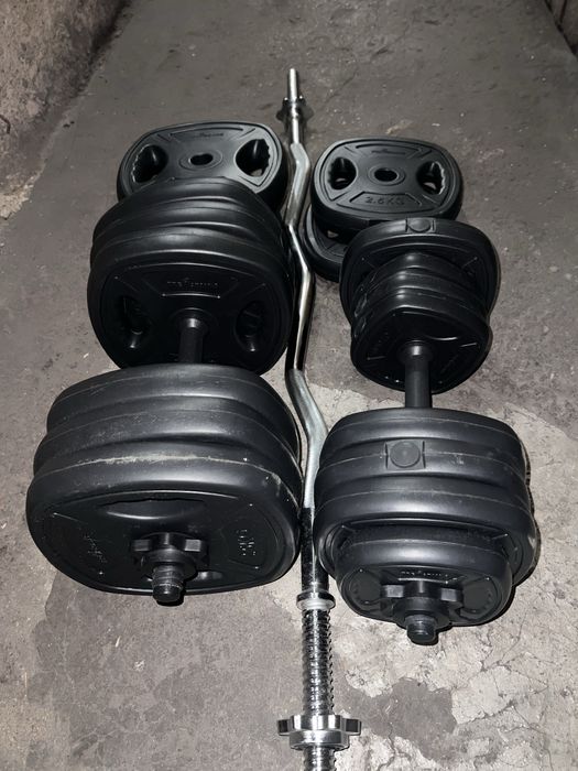 Zestaw hantli z obciążeniem