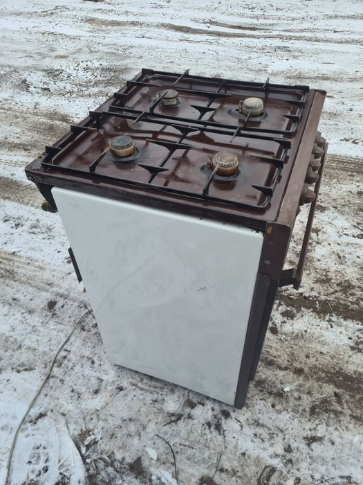 Газовая плита,  печь,  плитка, печка,  пічь газова