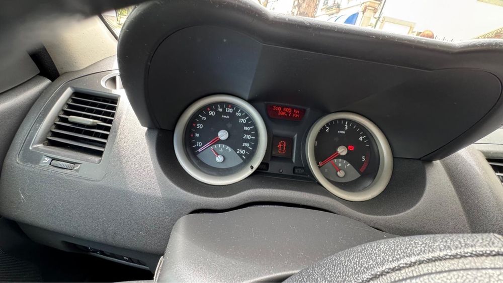 Vendo Megane 2004
