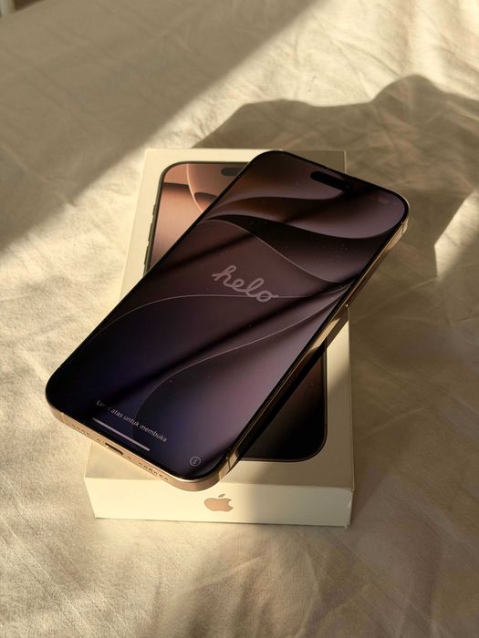 Apple IPhone 16 Pro Max 256GB Desert Titanium