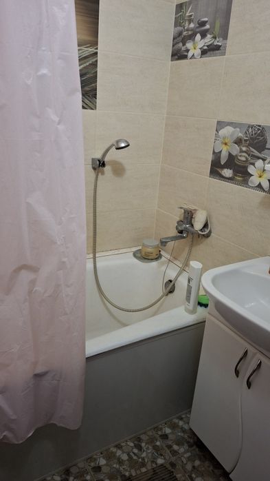 Продаж 1 кімн. квартири  Закревського 31В