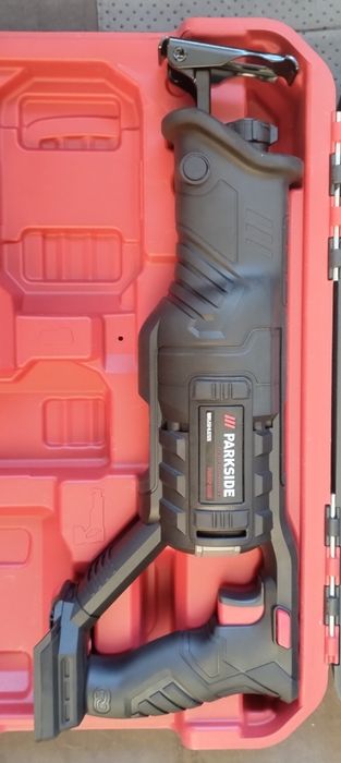Serra Sabre / Serrote Parkside Performance 20V nova