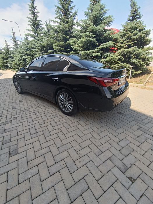 Продам  Infinity Q50