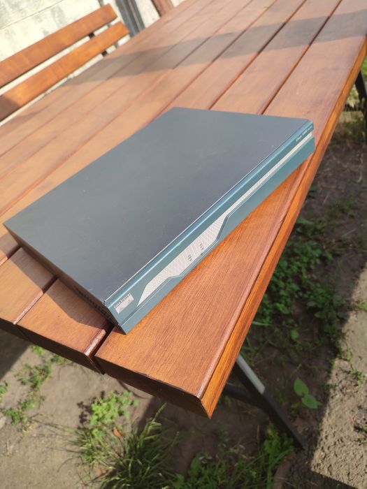 Маршрутизатор Cisco 1841