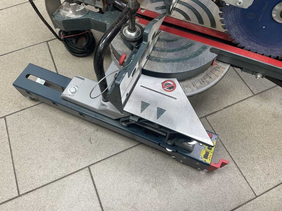 Piła Ukośnica Bosch GCM 8 SDE 1600W