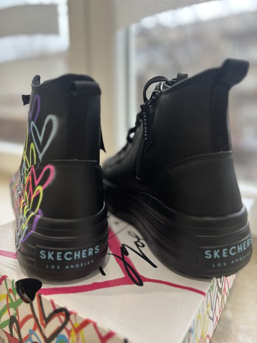 Утеплені кросівки Skechers