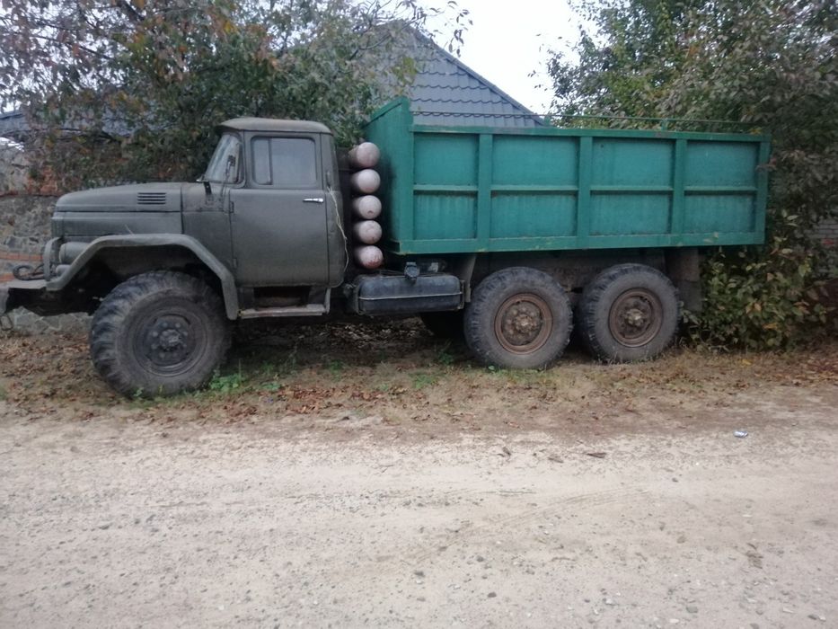 Продам ЗІЛ 131  з метановою установкою