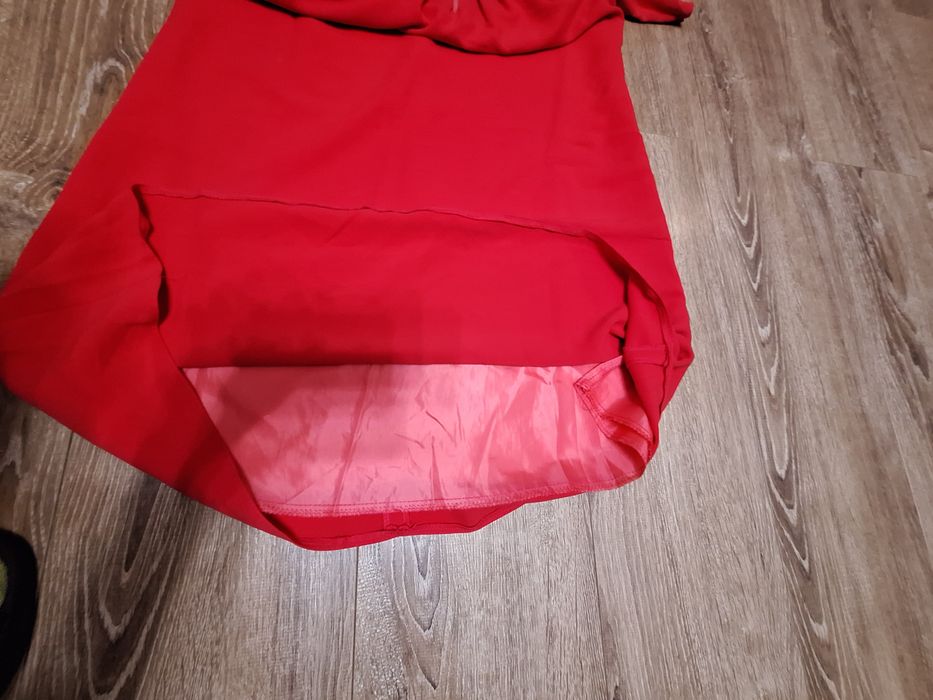 Sukienka czerwona ciążowa na wesele, przyjęcie. Rozmiar 46.