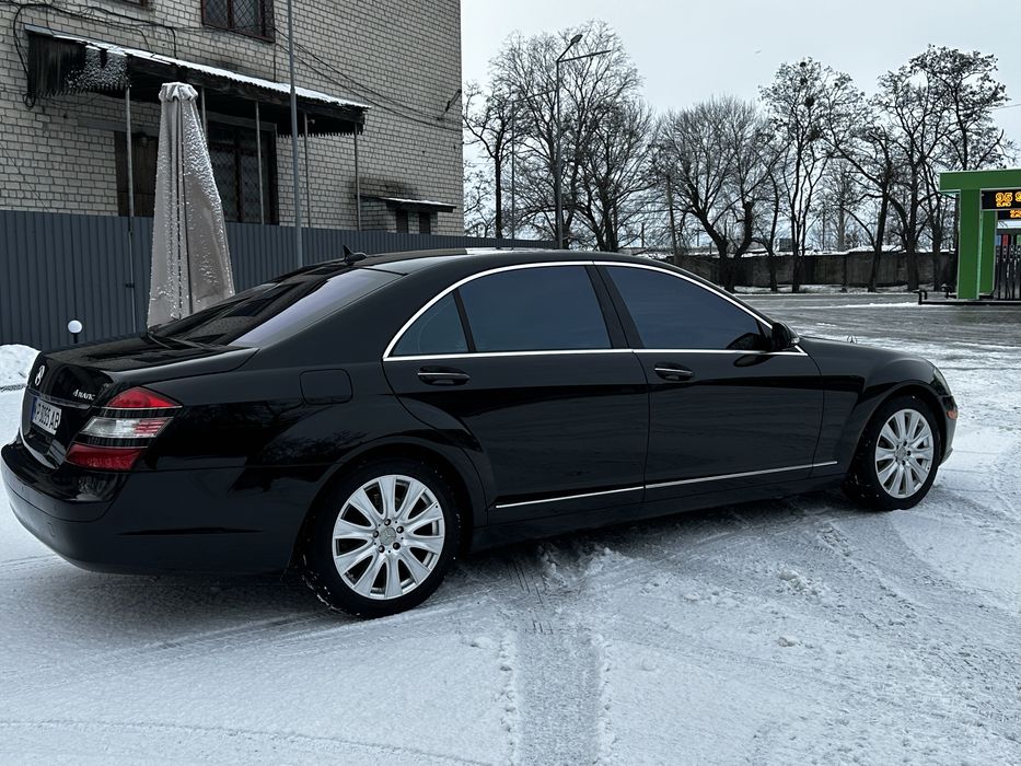 Продам Mercedes s class W221 4 matic в идеальном состоянии
