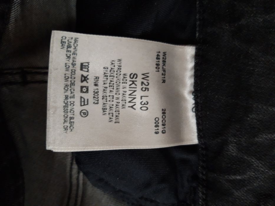 Spodnie jaensowe Skinny roz. 25/30 długość 7/8
