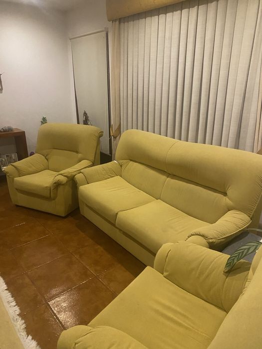 Sofas de 2 lugares mais 2 de um lugar