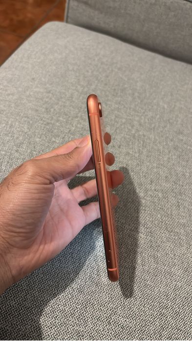 Iphone XR 64Gb semi novo