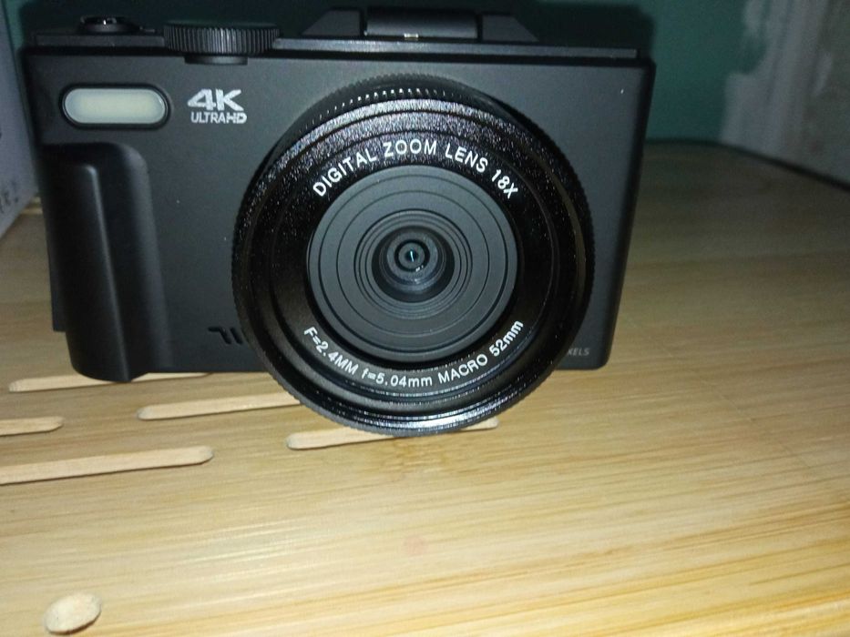 Ourlife AC600 Kompaktowy aparat fotograficzny cyfrowy 4K 18X