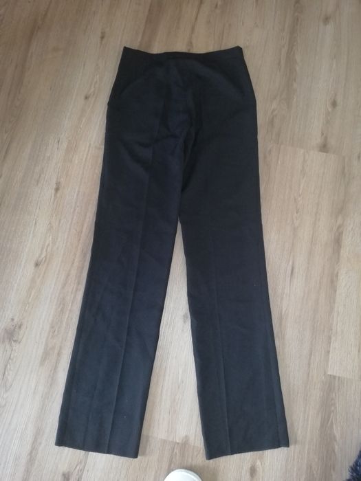 Calça clássica de senhora T-38 nova