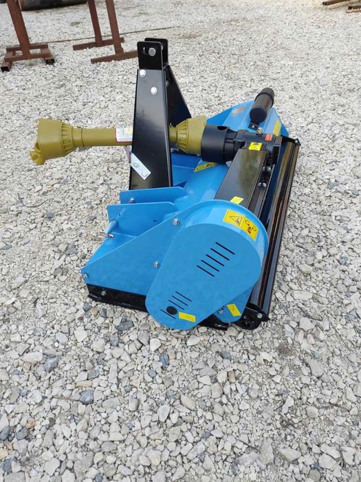 Kosiarka do trawy do T25 C330 nowa Agrostar AS135 młotki