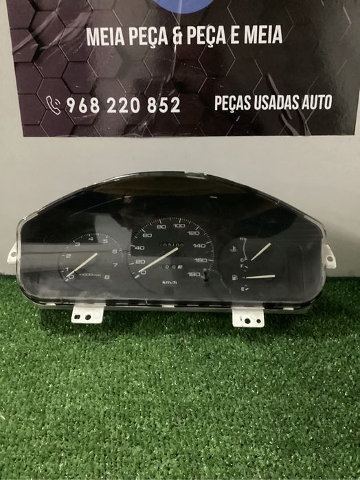 Quadrante Mazda Demeo de 1998