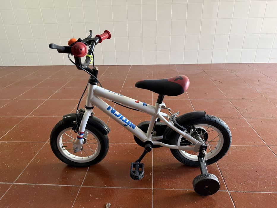 Bicicleta de criança iniciante