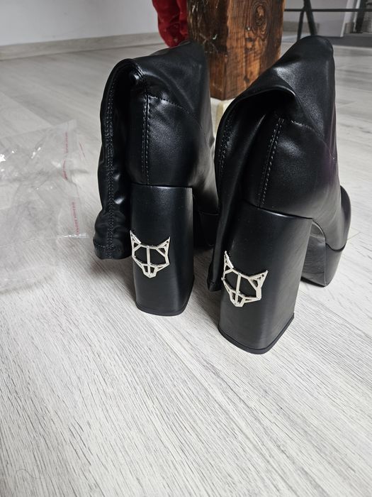 Nowe buty Naked Wolfe