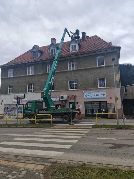 Podnośnik koszowy 20-30 m z operatorem – profesjonalnie tanio i szybko