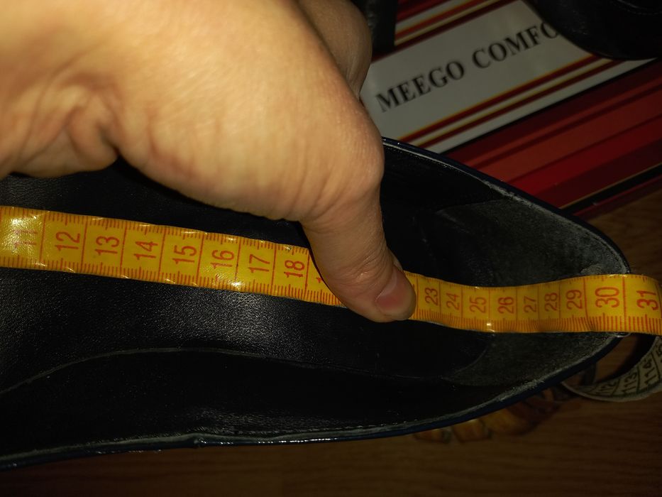 Туфлі шкіряні лаковані