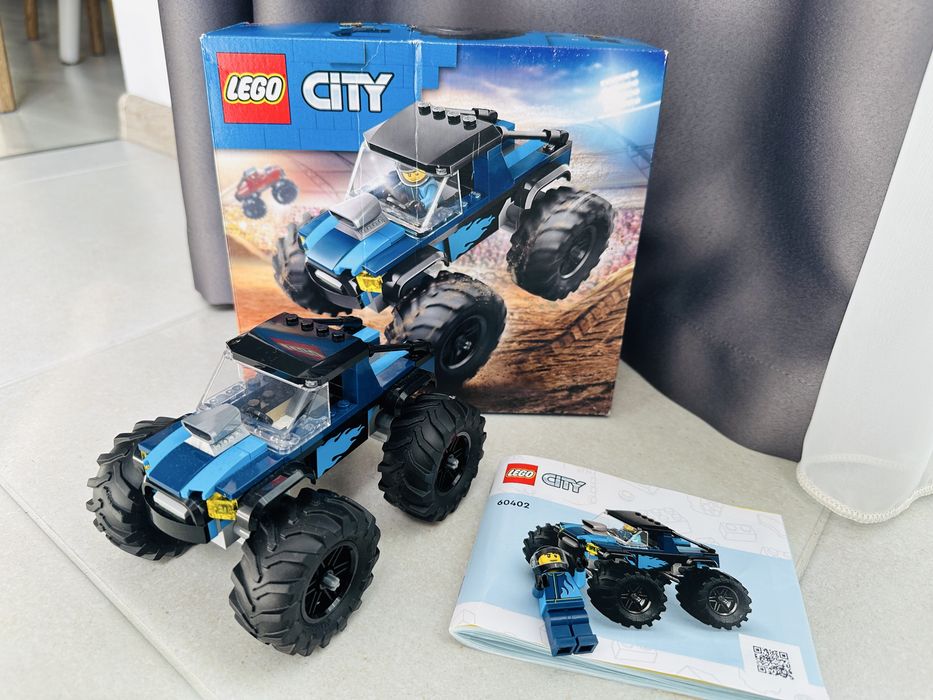 Конструктор LEGO City Синя вантажівка-монстр