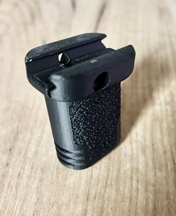 Handstop chwyt prEdni AR-15,PCC,AR, picatinny