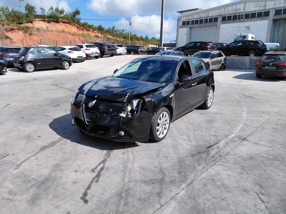 Alfa Romeo Giulietta 1.6 JTDM, 2014