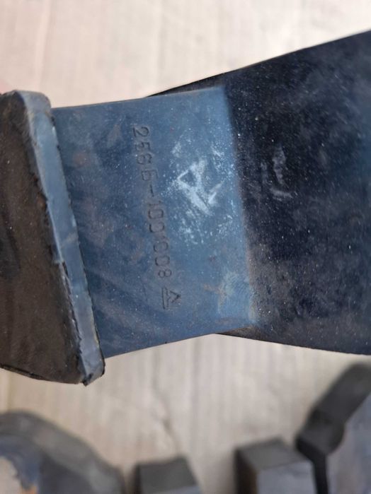 Маз Краз подушка двс