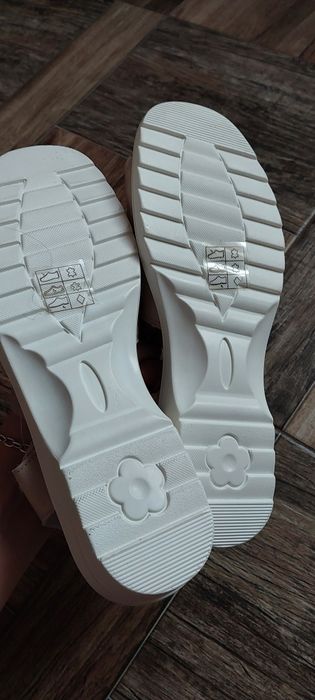 Sandalki sandały damskie nowe 40 41 K&M k&m