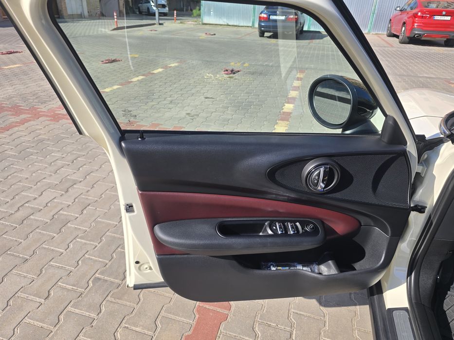 продам MINI clubman