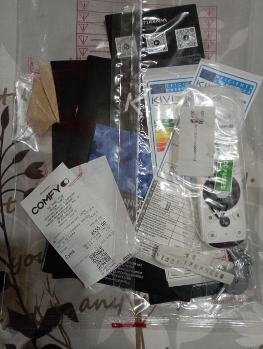 Телевизор Kivi-32H750NW смарт.