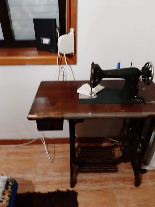 Maquina de costura
