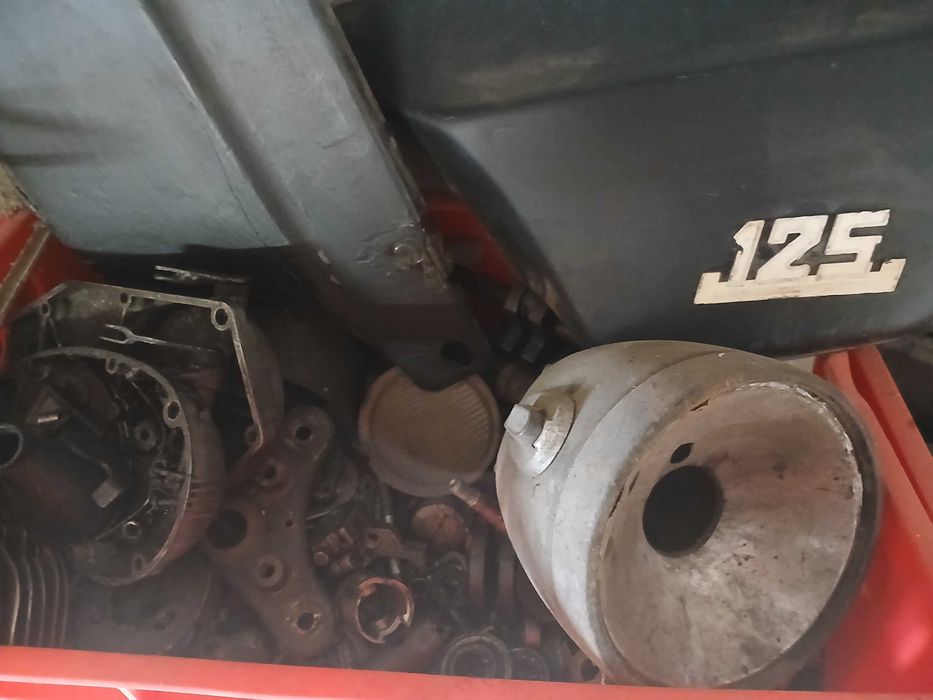 części wsk simson romet komar tylko całość nie sprzedaję pojedynczo