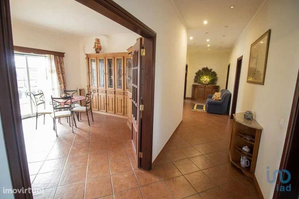 Quinta com 2 moradias prontas a habitar. Com um terreno de 9820 m2