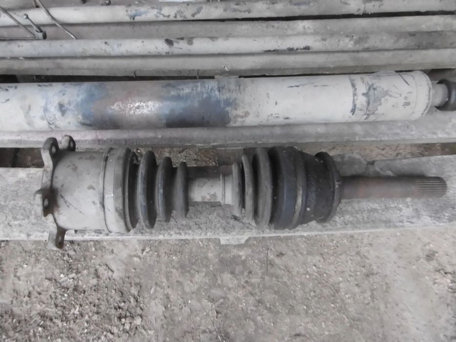 PÓŁOŚ DAEWOO MUSSO