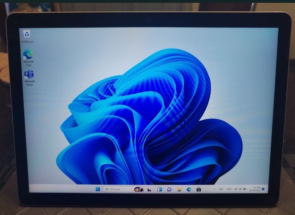 Surface Go 7 com Windows 11