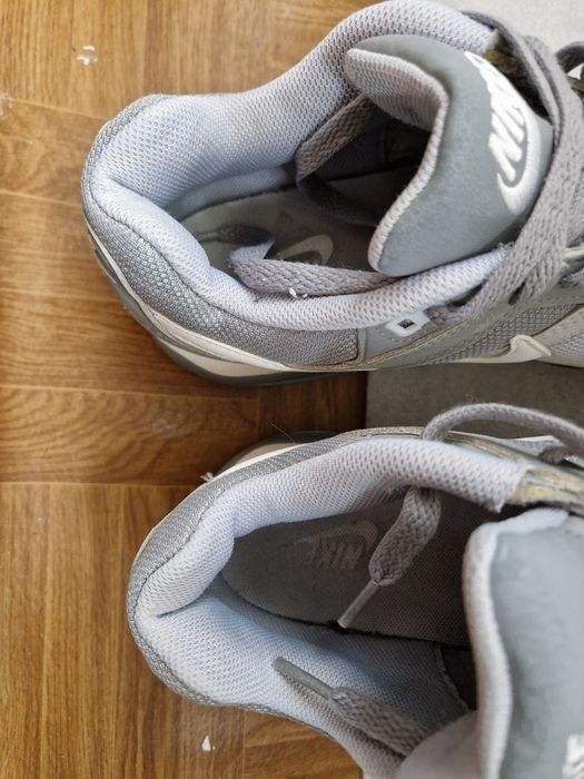 Кросівки Nike 40р. (Маломірять)