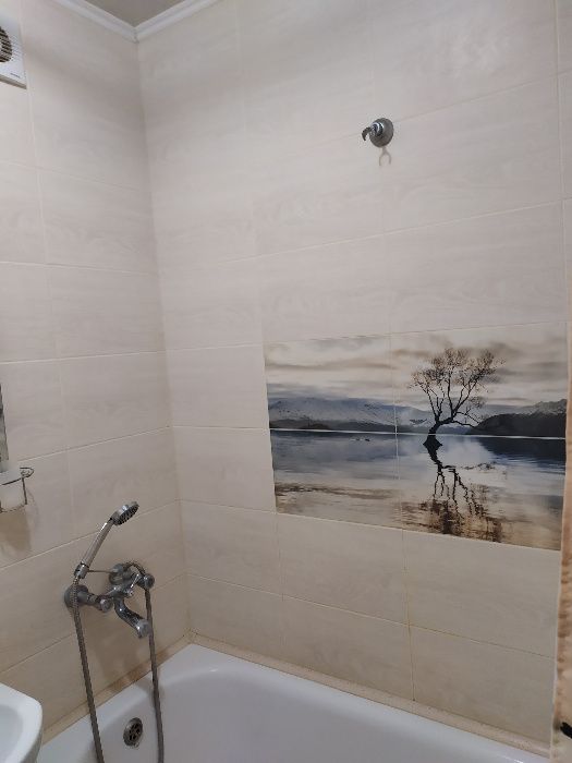 Подобово,ЦЕНТРІ, 1-2 кім,Соборна 58,фіск.чек,чиста!!!