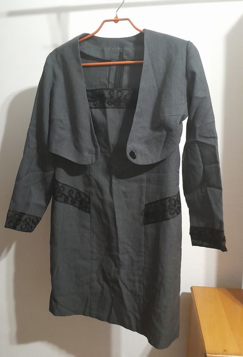 Віддаю  одяг до покупки  в хорошому стані