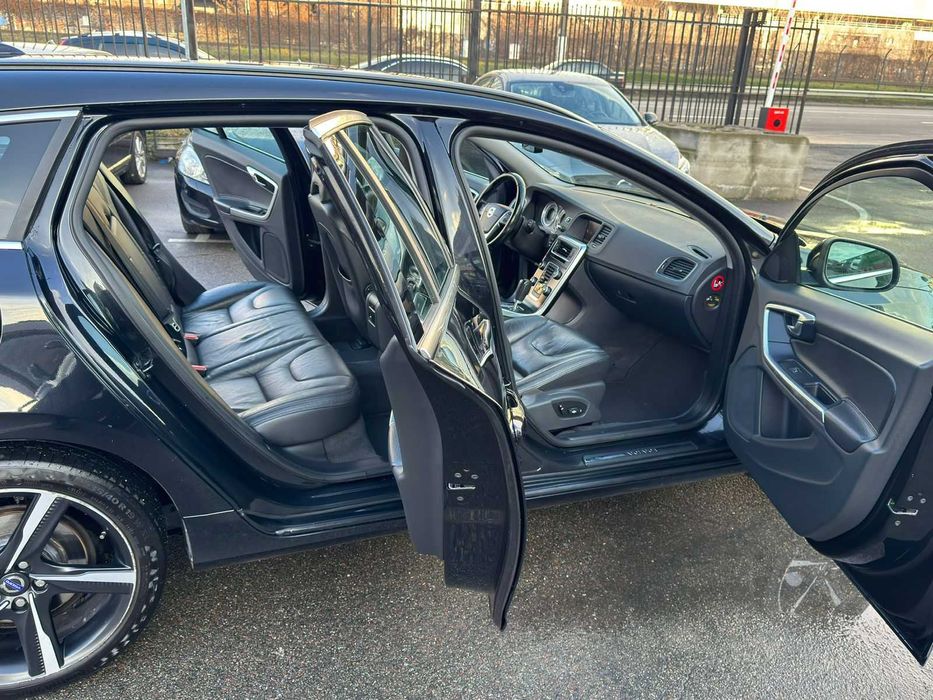 Volvo V60, 2.0 дизель, 2011 рік