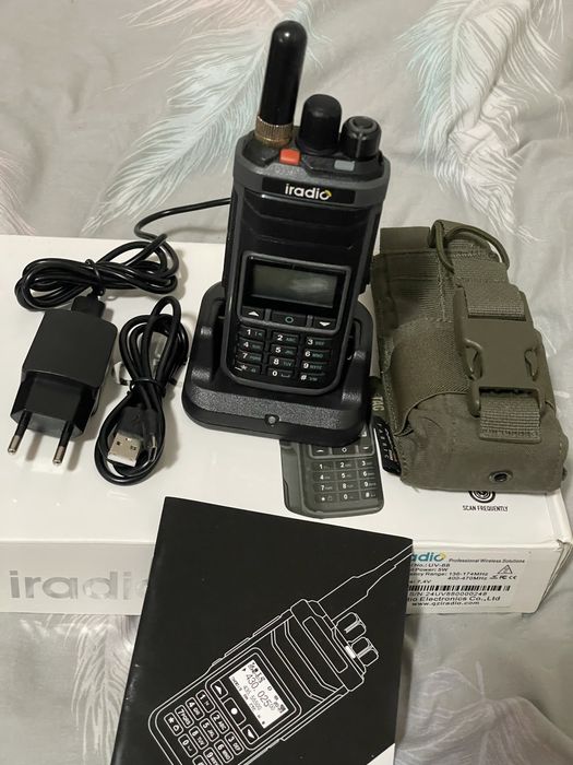 Продам рацию iradio88