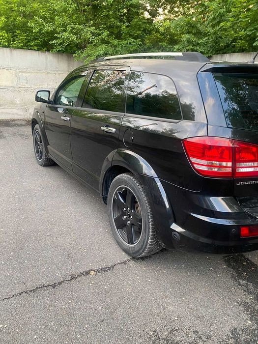 Продам Dodge Journey 2010 2.7 бензин